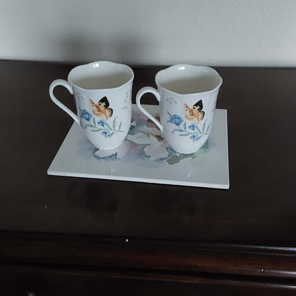 Lenox Floral Butterfly Mug Set